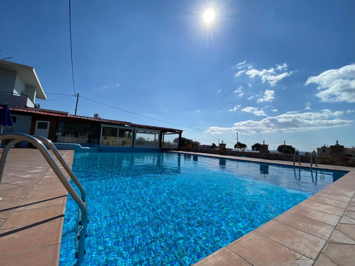 Blue Sky Apartment Frangocastelo Luaran gambar